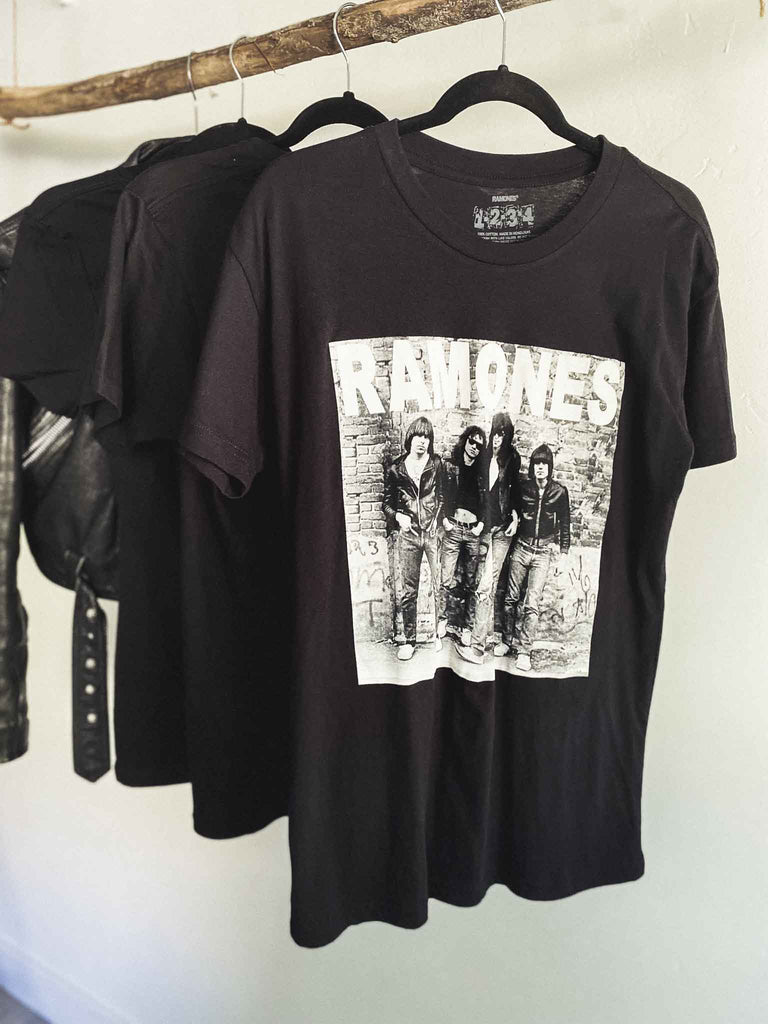 Ramones vintage punk rock black short sleeve t-shirt | Officially licensed band tee | Rock & Roll Jane